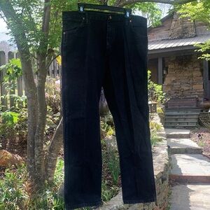 Men's Black Straight-Leg Wrangler Jeans